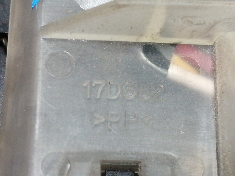 Recambio de mando limpia para mazda 3 berlina (bk) 1.6 vvt active referencia OEM IAM 17D682  