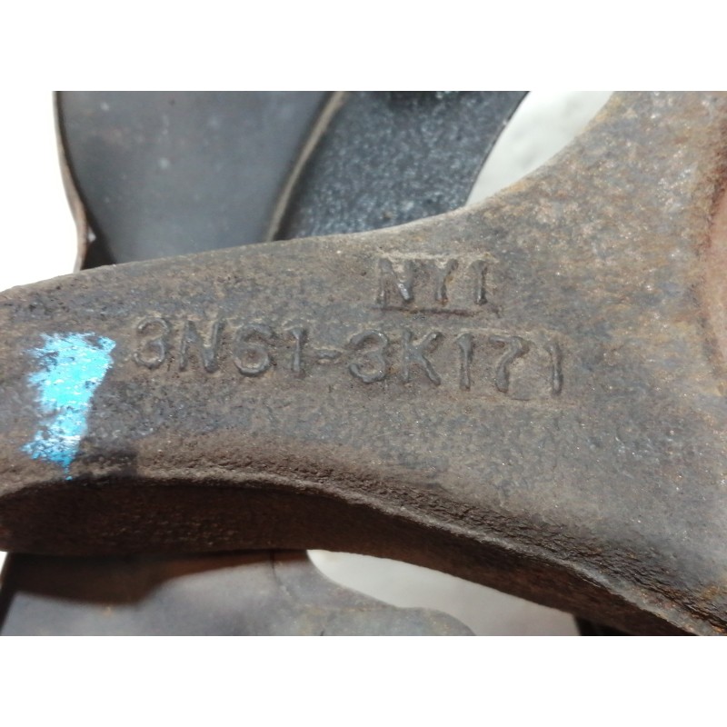 Recambio de mangueta delantera izquierda para mazda 3 berlina (bk) 1.6 vvt active referencia OEM IAM 3N613K171  