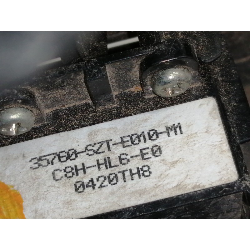 Recambio de mando elevalunas trasero izquierdo para honda cr-z (szt) sport referencia OEM IAM 83540  