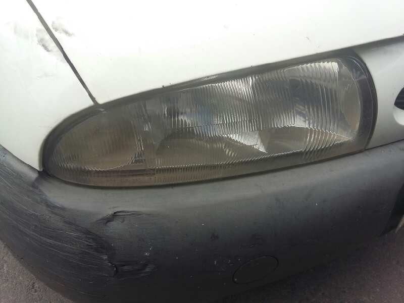 Recambio de faro derecho para ford fiesta courier familiar referencia OEM IAM 1305235251  