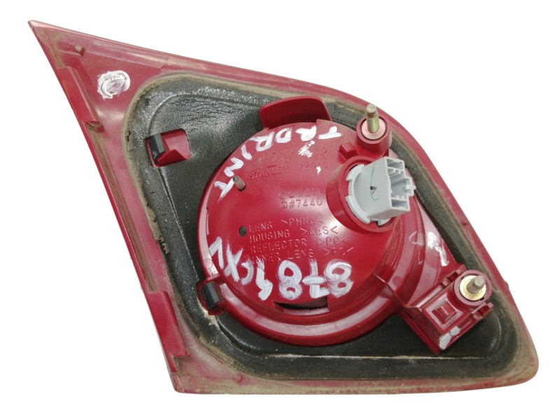 Recambio de piloto trasero derecho interior para mazda 3 berlina (bk) 1.6 vvt active referencia OEM IAM P2913R  