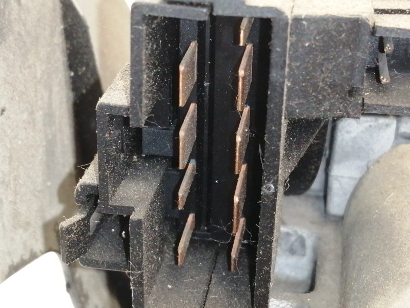 Recambio de columna direccion para chrysler voyager (gs) 2.5 td referencia OEM IAM P04680702AA  