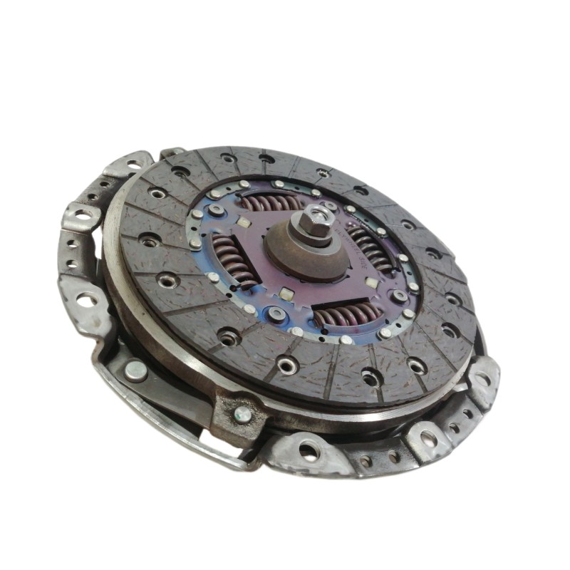 Recambio de despiece motor para hyundai i20 elegant referencia OEM IAM 02740  