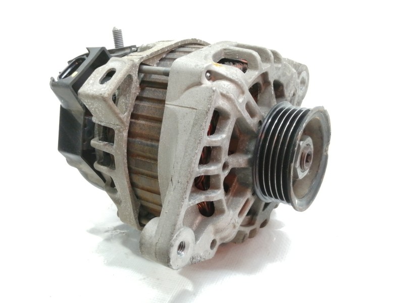 Recambio de alternador para hyundai i20 elegant referencia OEM IAM 3730003355  
