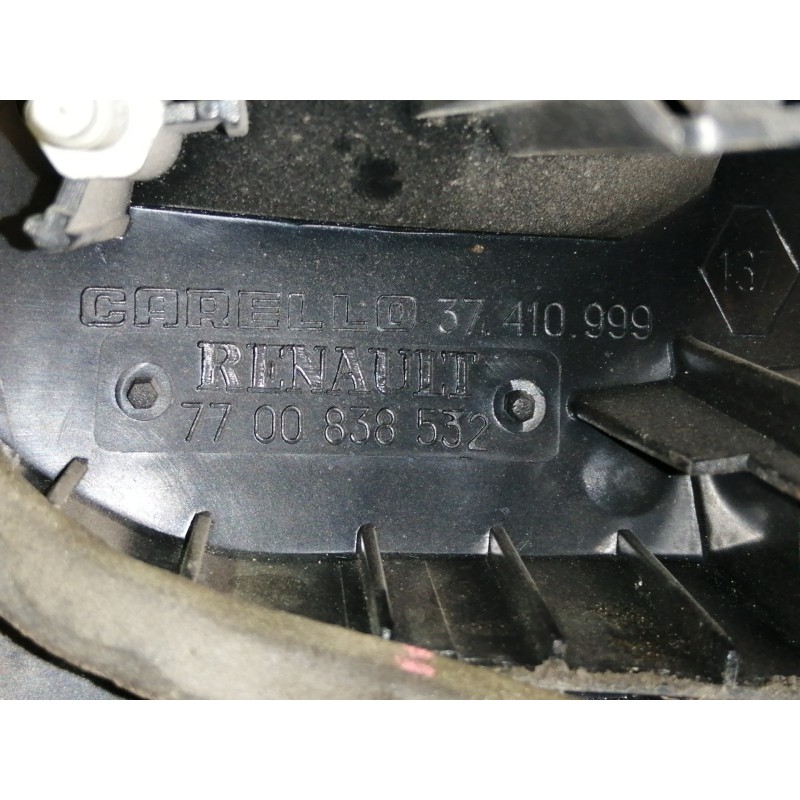 Recambio de piloto trasero izquierdo interior para renault megane i classic (la0) referencia OEM IAM 7700838532 37410999 