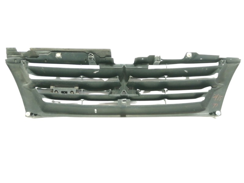 Recambio de rejilla delantera para mitsubishi montero (v60/v70) 3.2 di-d cat referencia OEM IAM MR387981  