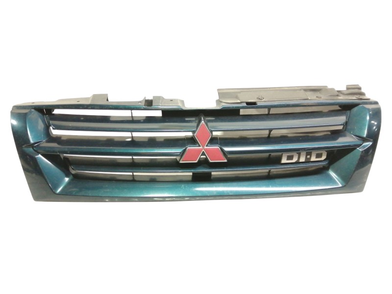Recambio de rejilla delantera para mitsubishi montero (v60/v70) 3.2 di-d cat referencia OEM IAM MR387981  