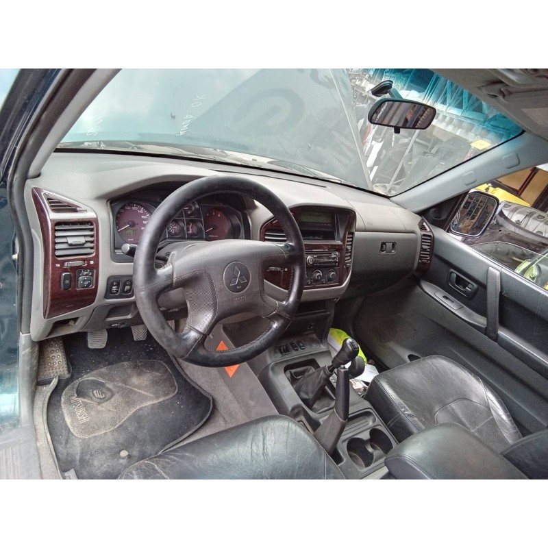 Recambio de salpicadero para mitsubishi montero (v60/v70) 3.2 di-d cat referencia OEM IAM   