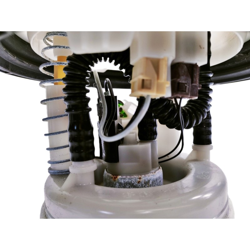 Recambio de aforador para dacia duster ambiance 4x2 referencia OEM IAM 172024983R 09746529902 0974652990201 