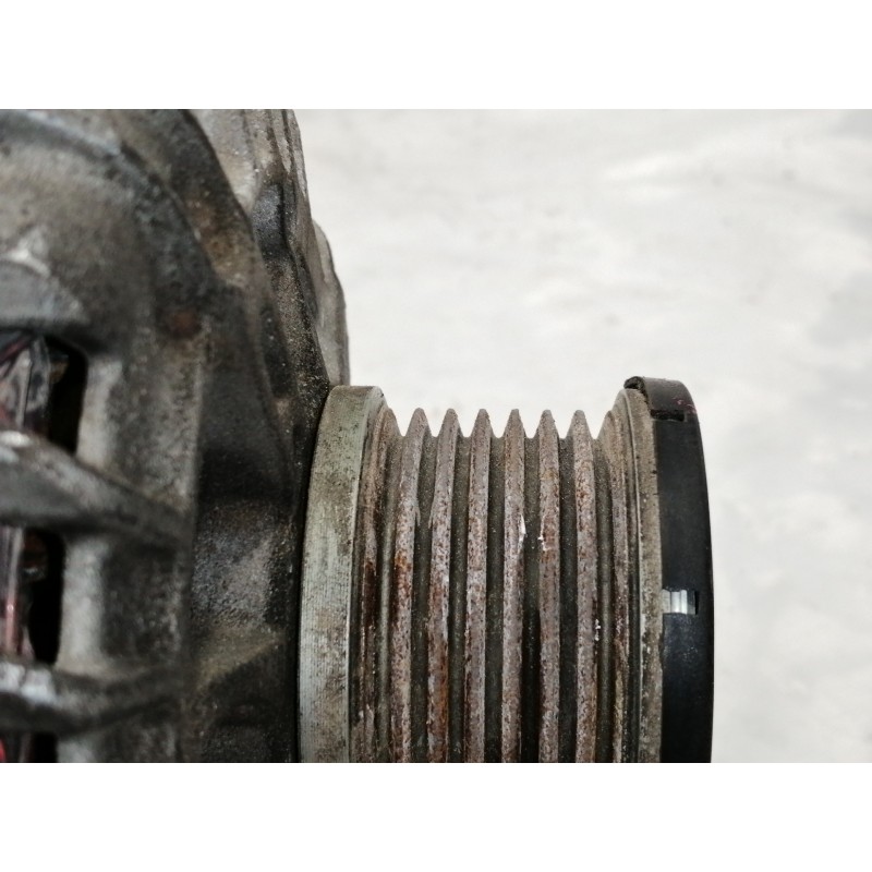 Recambio de alternador para dacia duster ambiance 4x2 referencia OEM IAM 231000091R  