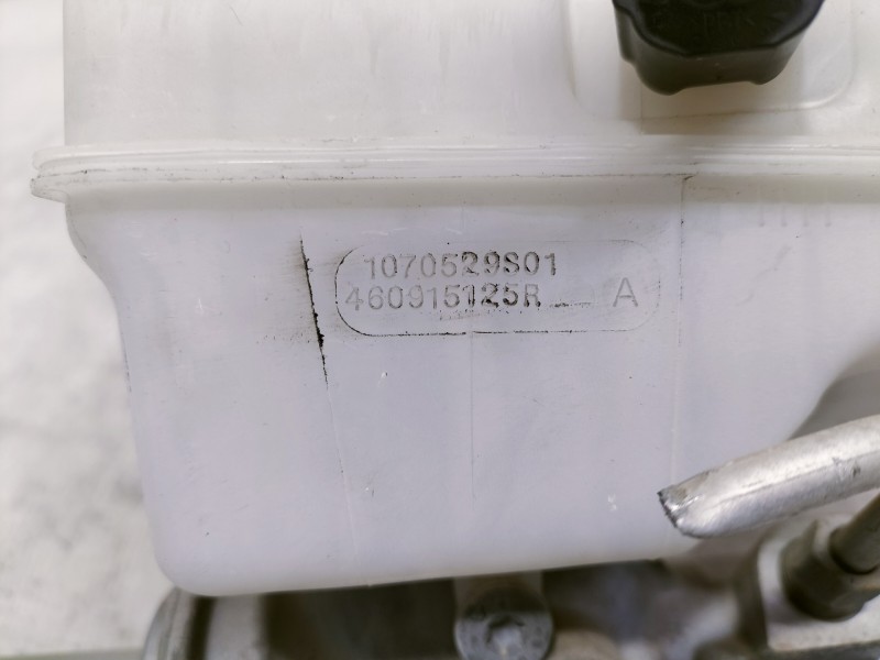 Recambio de bomba freno para dacia duster ambiance 4x2 referencia OEM IAM 460915125R 22304 1070529S01 460112629R