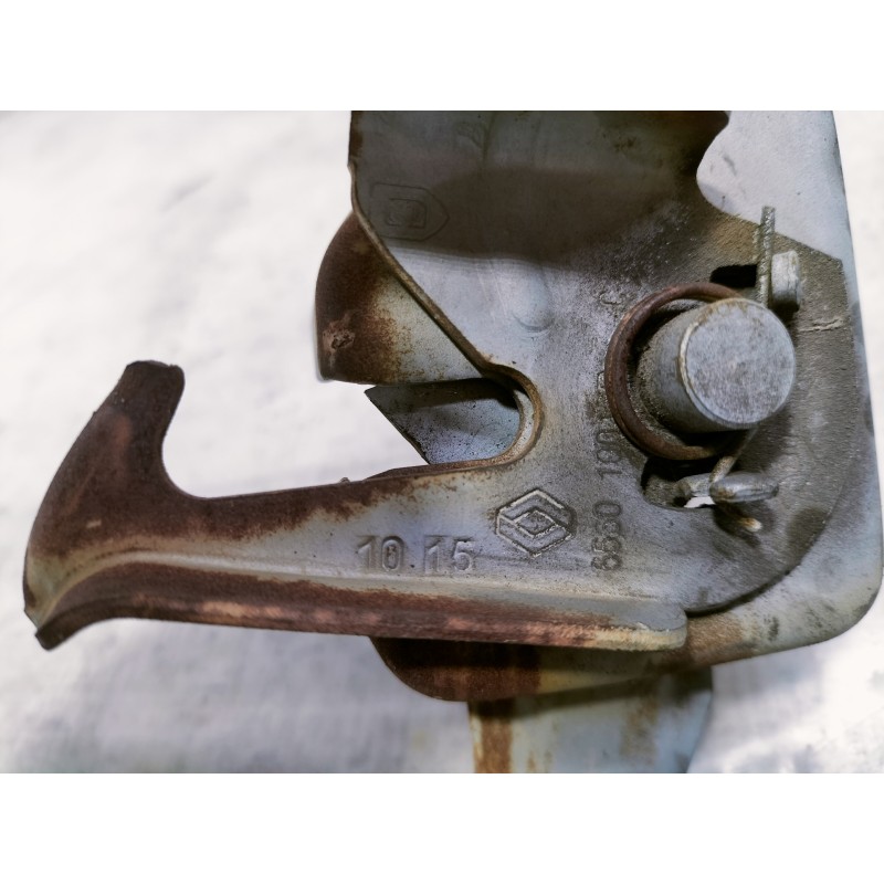 Recambio de cerradura capot para dacia duster ambiance 4x2 referencia OEM IAM 656010017R 1015 