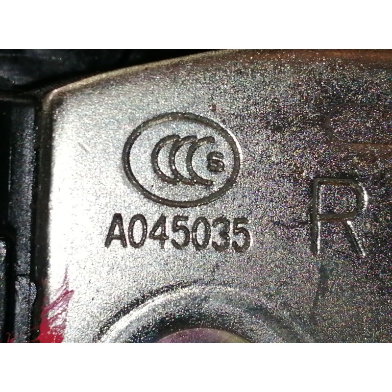 Recambio de cerradura puerta delantera derecha para hyundai i20 elegant referencia OEM IAM 81320C8040  