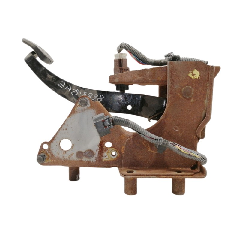 Recambio de pedal freno para nissan tiida (c11x/sc11x) acenta referencia OEM IAM 18002AX700  