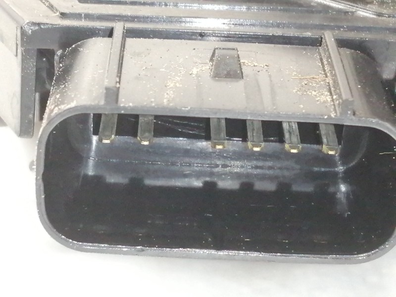 Recambio de cerradura puerta delantera izquierda para hyundai i20 elegant referencia OEM IAM 81310C8020  