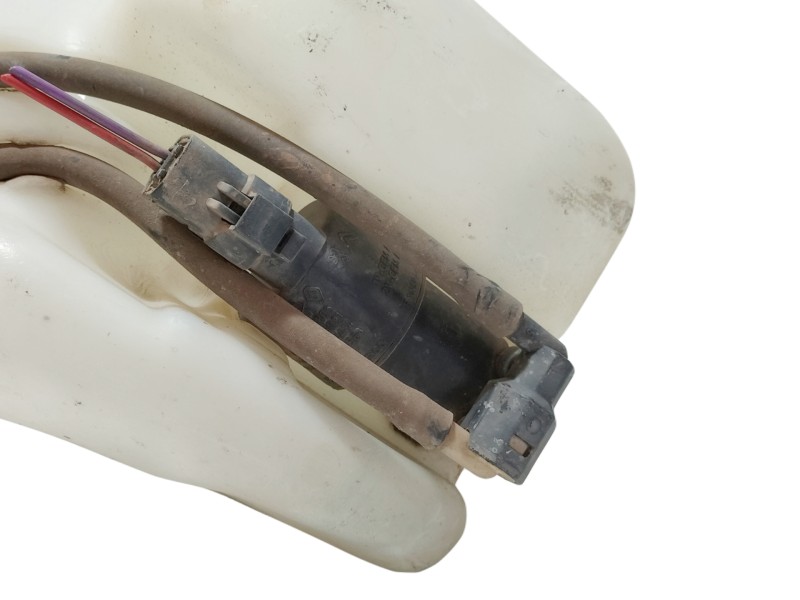 Recambio de deposito limpia para peugeot 207 urban referencia OEM IAM 9648337580  