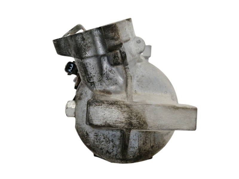 Recambio de compresor aire acondicionado para dacia duster ambiance 4x2 referencia OEM IAM 926008367R  