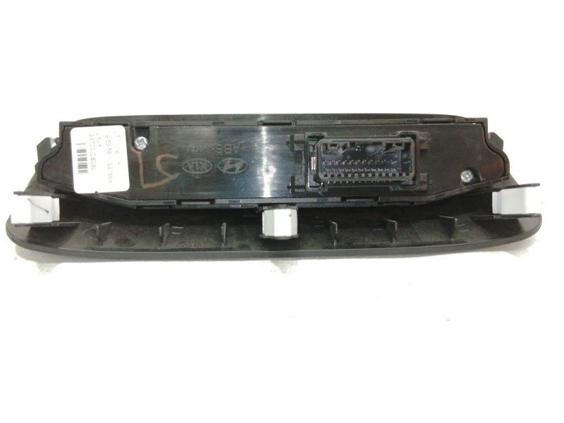 Recambio de modulo electronico para hyundai i20 elegant referencia OEM IAM 93700C8030  