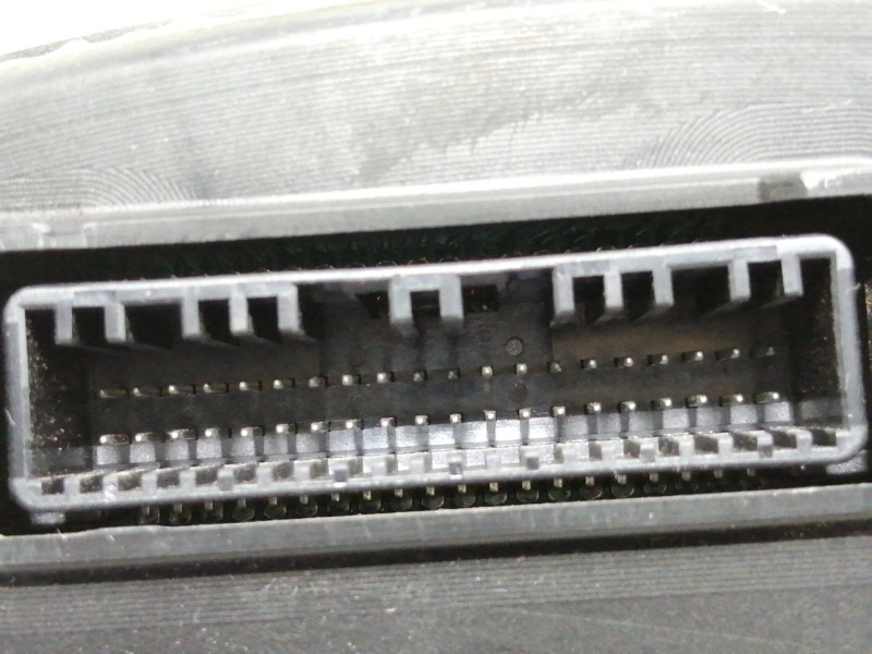 Recambio de cuadro instrumentos para hyundai i20 elegant referencia OEM IAM 94003C8012  