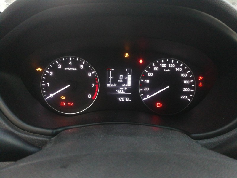 Recambio de cuadro instrumentos para hyundai i20 elegant referencia OEM IAM 94003C8012  