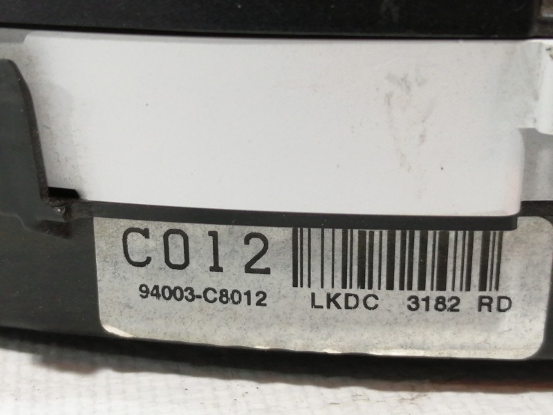 Recambio de cuadro instrumentos para hyundai i20 elegant referencia OEM IAM 94003C8012  
