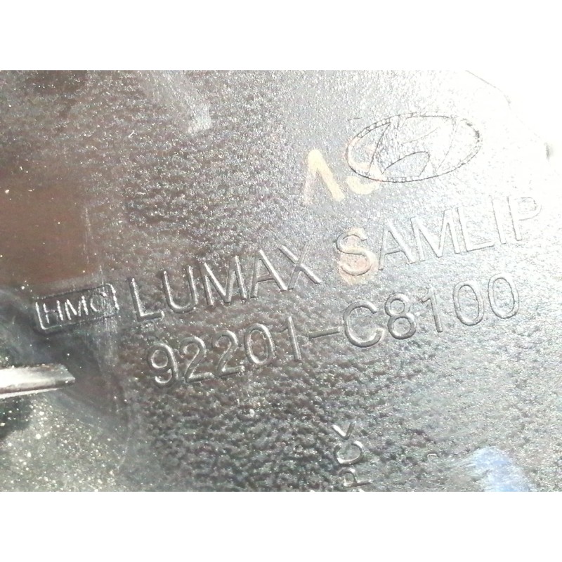 Recambio de faro antiniebla izquierdo para hyundai i20 elegant referencia OEM IAM 92201C8100  