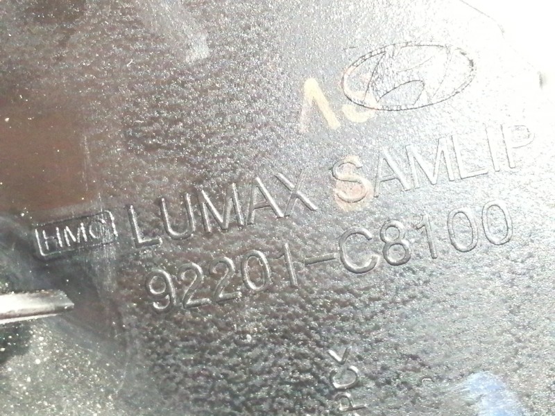 Recambio de faro antiniebla izquierdo para hyundai i20 elegant referencia OEM IAM 92201C8100  