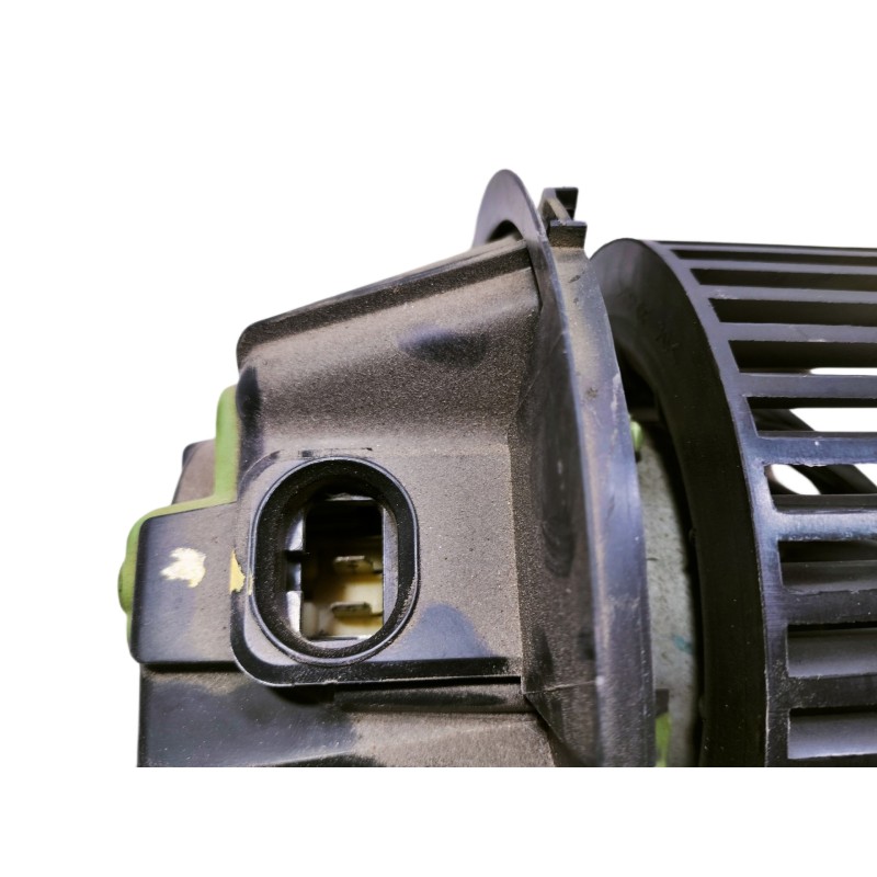 Recambio de motor calefaccion para dacia duster ambiance 4x2 referencia OEM IAM 272106020R N106415P 