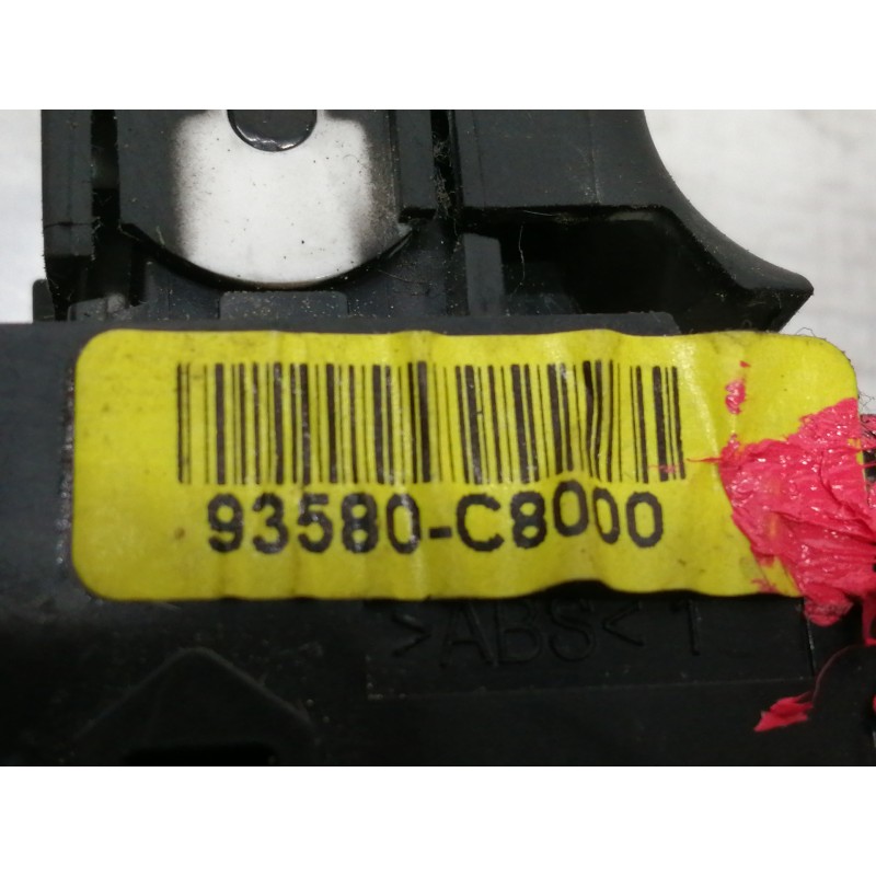 Recambio de mando elevalunas delantero derecho para hyundai i20 elegant referencia OEM IAM 93580C8000  