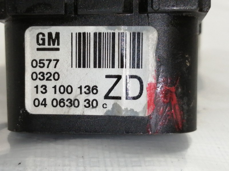 Recambio de mando luces para opel astra h ber. cosmo referencia OEM IAM 13100136 04063030 