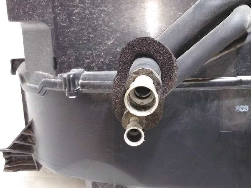 Recambio de calefaccion entera normal para toyota corolla verso (r1) 2.2 d-4d luna referencia OEM IAM 4432006130  