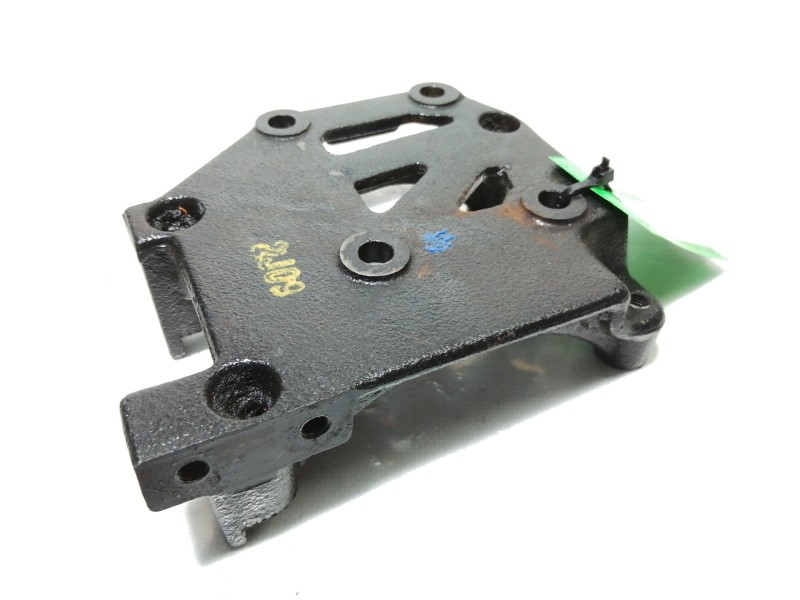 Recambio de soporte para kia carnival ii 2.9 cdri ex referencia OEM IAM   