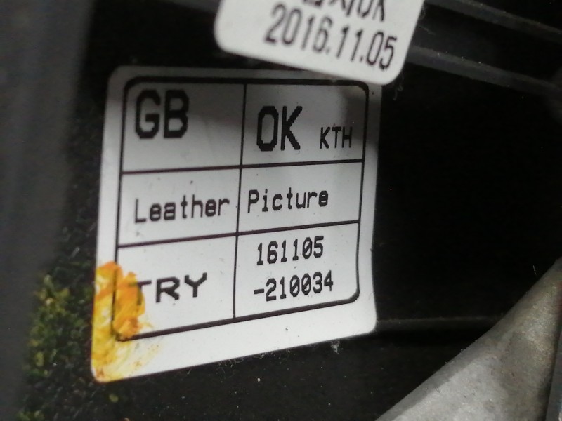 Recambio de volante para hyundai i20 elegant referencia OEM IAM 56100C8120  