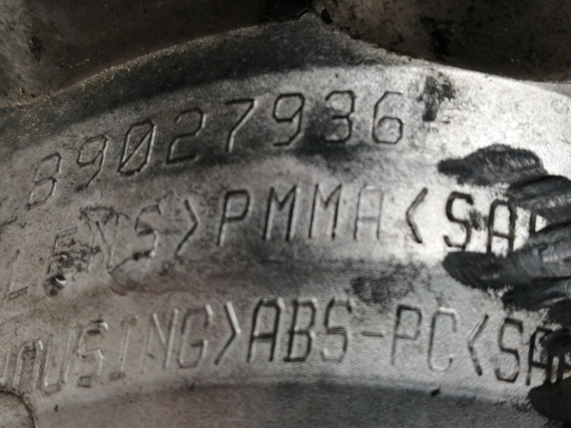 Recambio de piloto delantero derecho para nissan micra (k12e) acenta referencia OEM IAM 89027936  