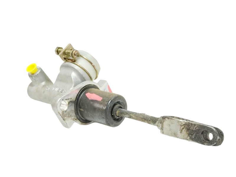 Recambio de bomba embrague para nissan cabstar 01.04  cabina simple cabina individual referencia OEM IAM   