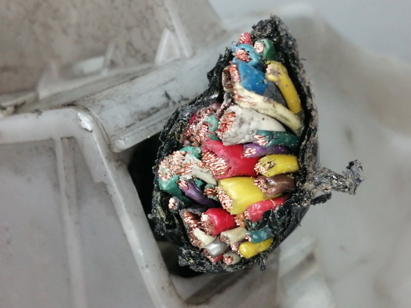 Recambio de caja reles / fusibles para nissan micra (k12e) acenta referencia OEM IAM 284B8AX000 71547032 