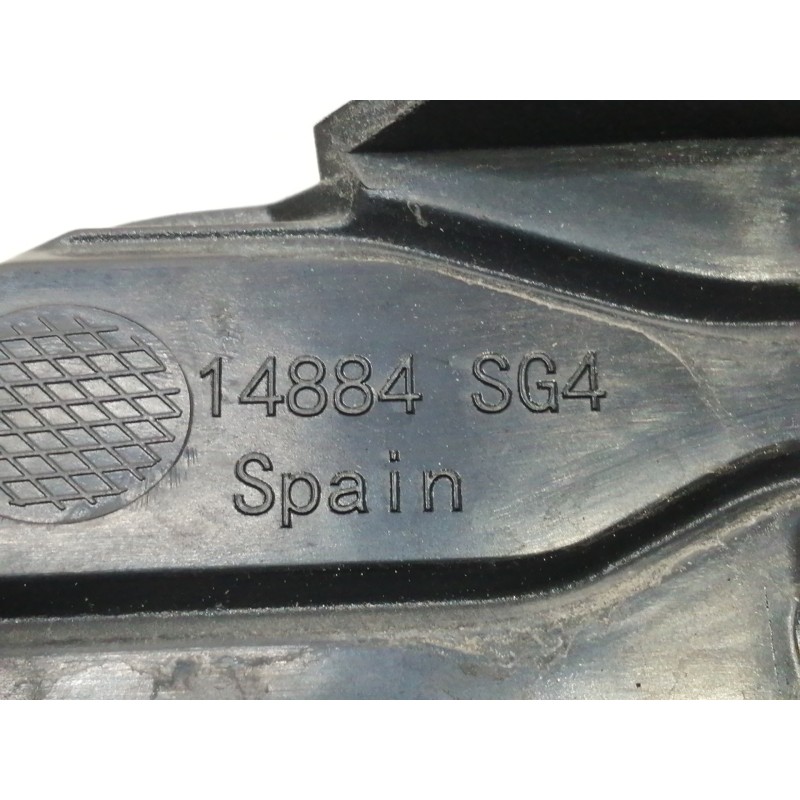 Recambio de rejilla paragolpes derecha para seat arona style referencia OEM IAM 6F9853666C  