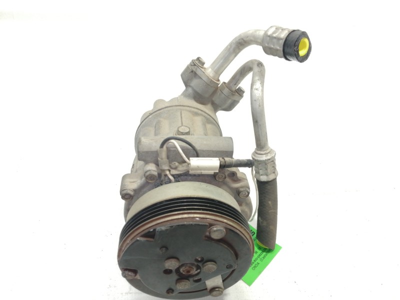 Recambio de compresor aire acondicionado para renault clio ii fase ii (b/cb0) campus referencia OEM IAM 8200618853  