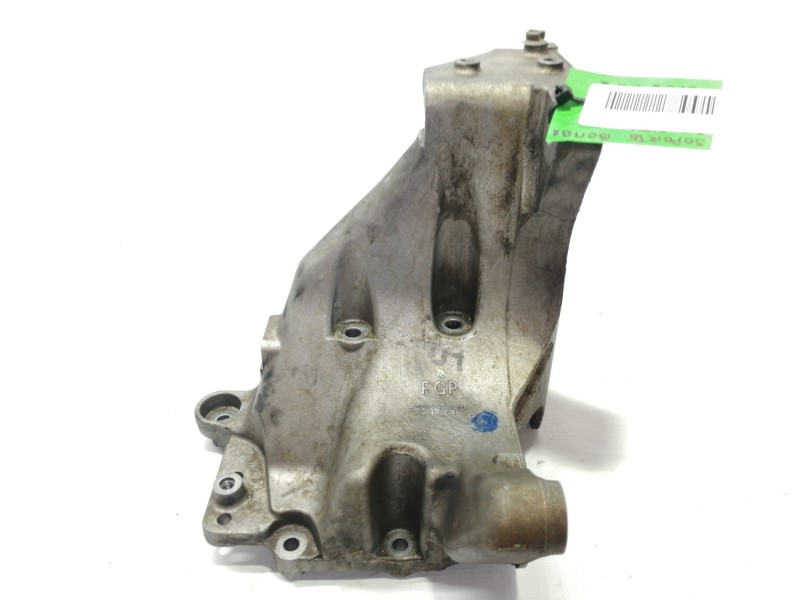 Recambio de soporte bomba inyeccion para opel astra h caravan elegance referencia OEM IAM 55194411  