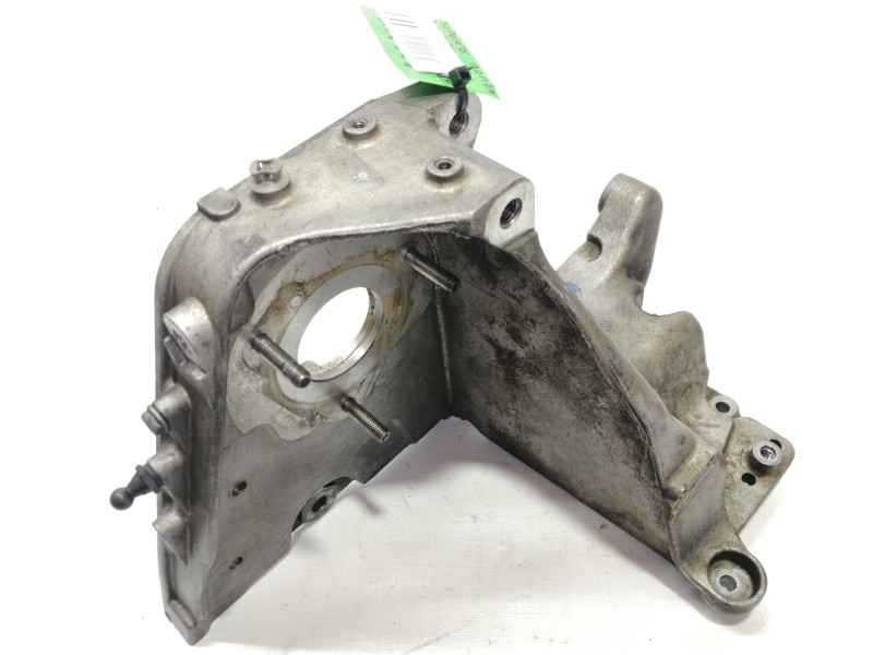 Recambio de soporte bomba inyeccion para opel astra h caravan elegance referencia OEM IAM 55194411  