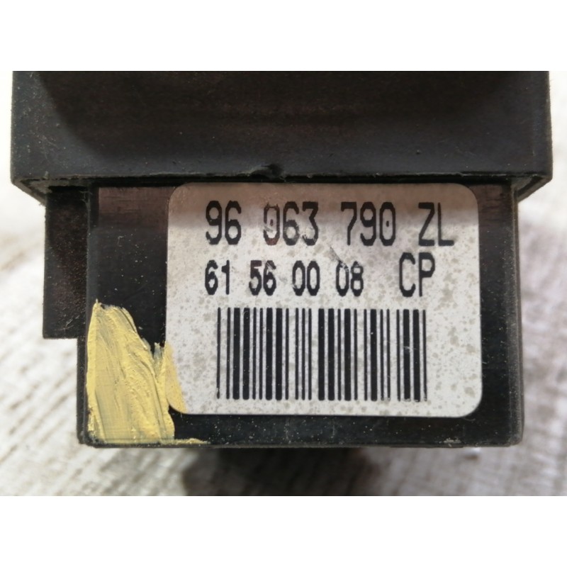 Recambio de mando luces para peugeot 806 srdt referencia OEM IAM 96063790ZL 61560008CP 