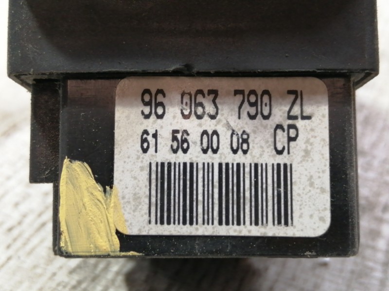 Recambio de mando luces para peugeot 806 srdt referencia OEM IAM 96063790ZL 61560008CP 