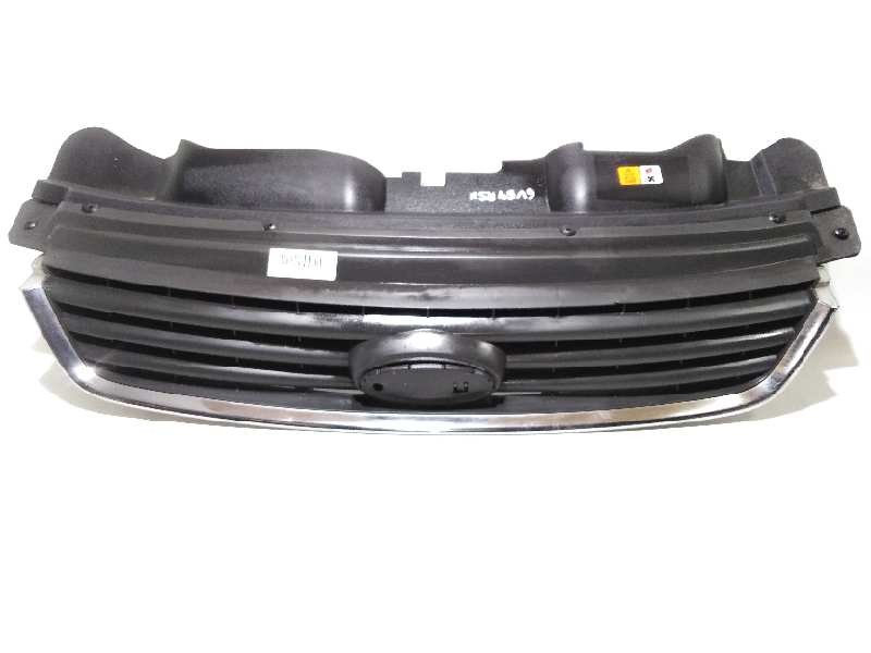 Recambio de rejilla delantera para ford kuga (cbv) titanium referencia OEM IAM   