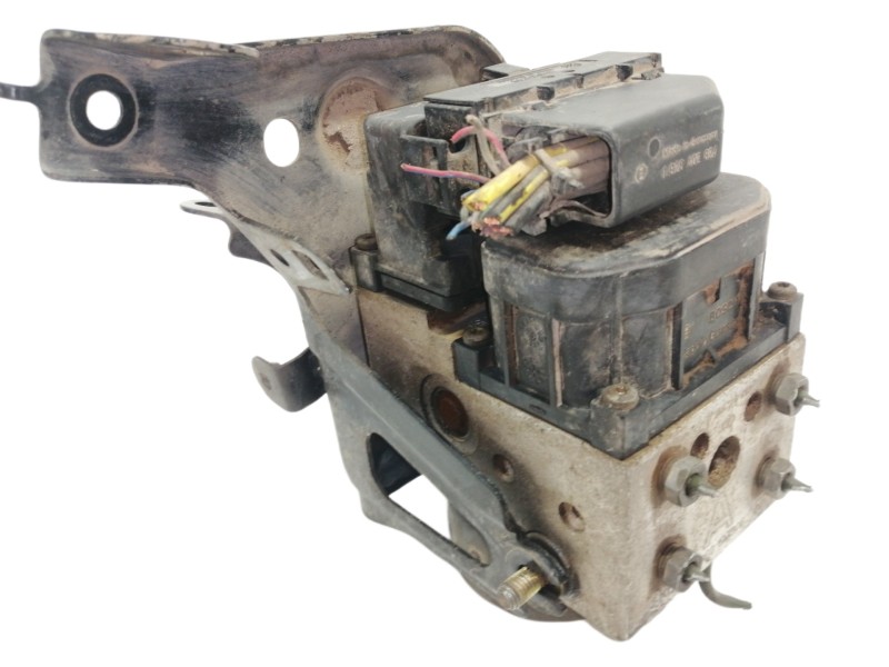 Recambio de abs para nissan almera (n16/e) acenta referencia OEM IAM 476605M306  