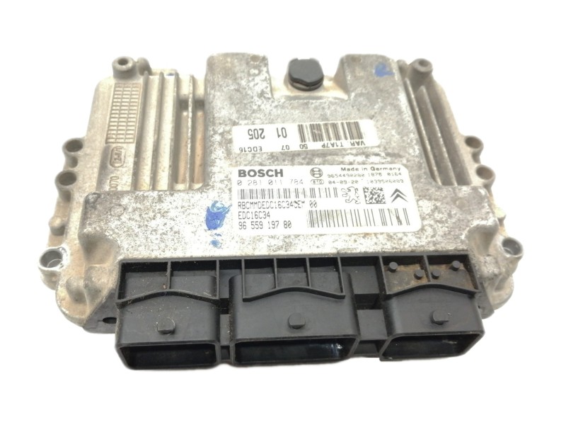 Recambio de centralita motor uce para peugeot 206 berlina x-line referencia OEM IAM 0281011784  