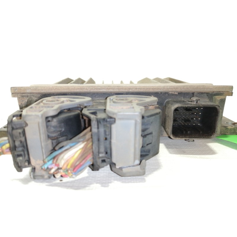 Recambio de centralita motor uce para nissan almera (n16/e) acenta referencia OEM IAM 8200275911  