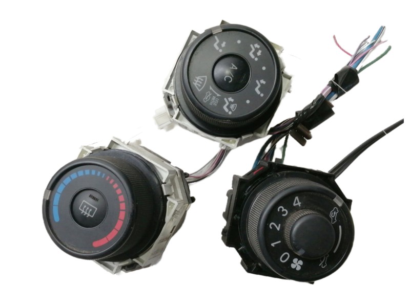 Recambio de mando calefaccion / aire acondicionado para toyota yaris active referencia OEM IAM 758734 55901 758857 55903 