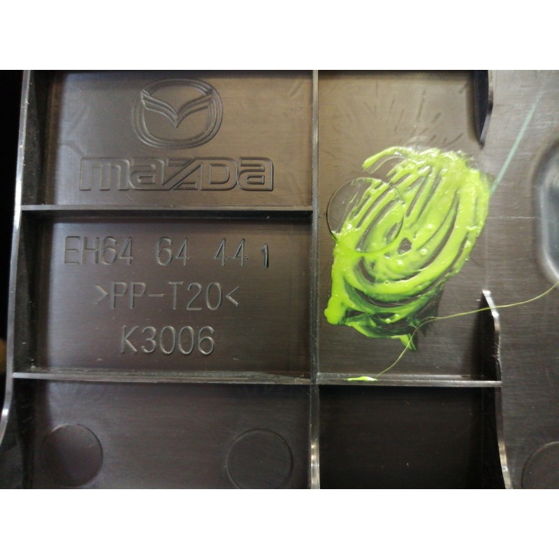 Recambio de apoyabrazos central para mazda cx-7 (er) active referencia OEM IAM EH6464441  