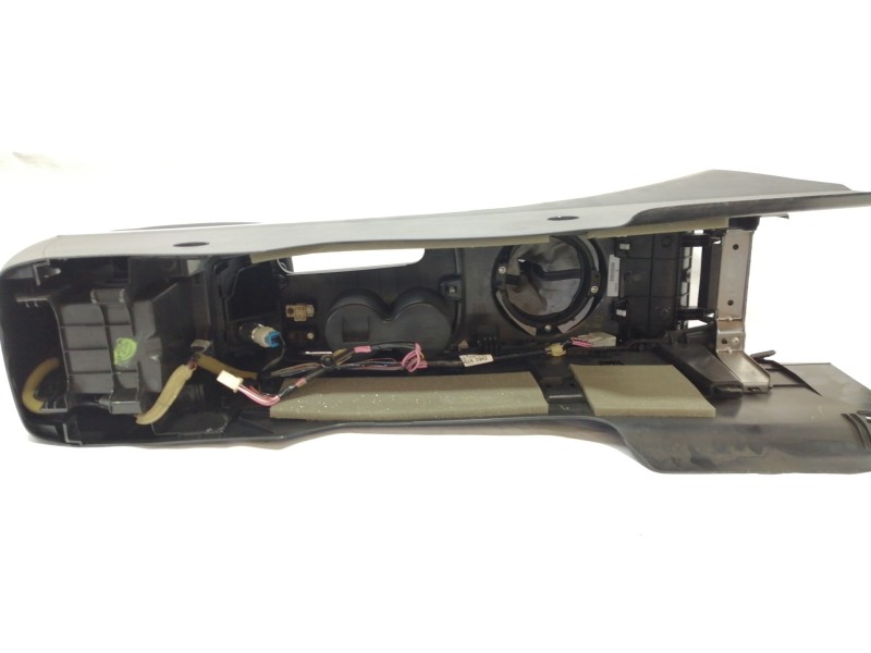 Recambio de apoyabrazos central para mazda cx-7 (er) active referencia OEM IAM EH6464441  