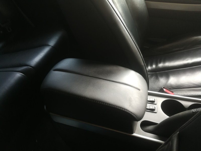 Recambio de apoyabrazos central para mazda cx-7 (er) active referencia OEM IAM EH6464441  